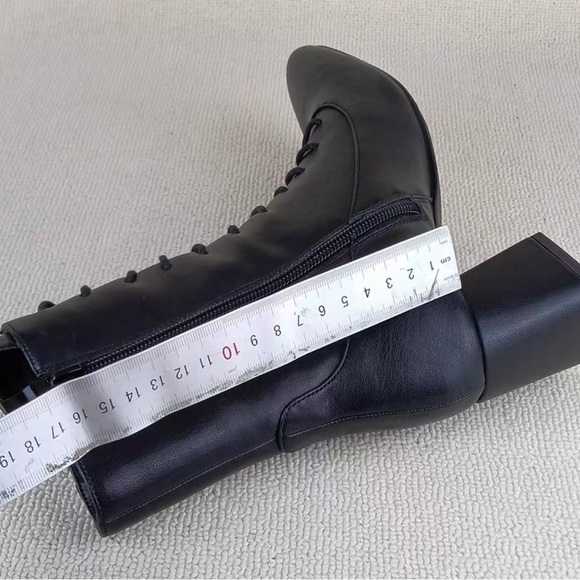 Lace-Up Zipper Cylinder Heel Boots . Leather. Heeled booties - Picture 6 of 9